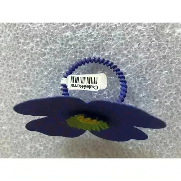 Crate and Barrel Napkin Rings - Picture 2 of 3